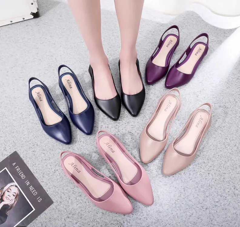 

Женские сандалии-желе на среднем каблуке, повседневные Нескользящие сандалии с острым носком и ремешком на пятке, пляжная обувь карамельны...