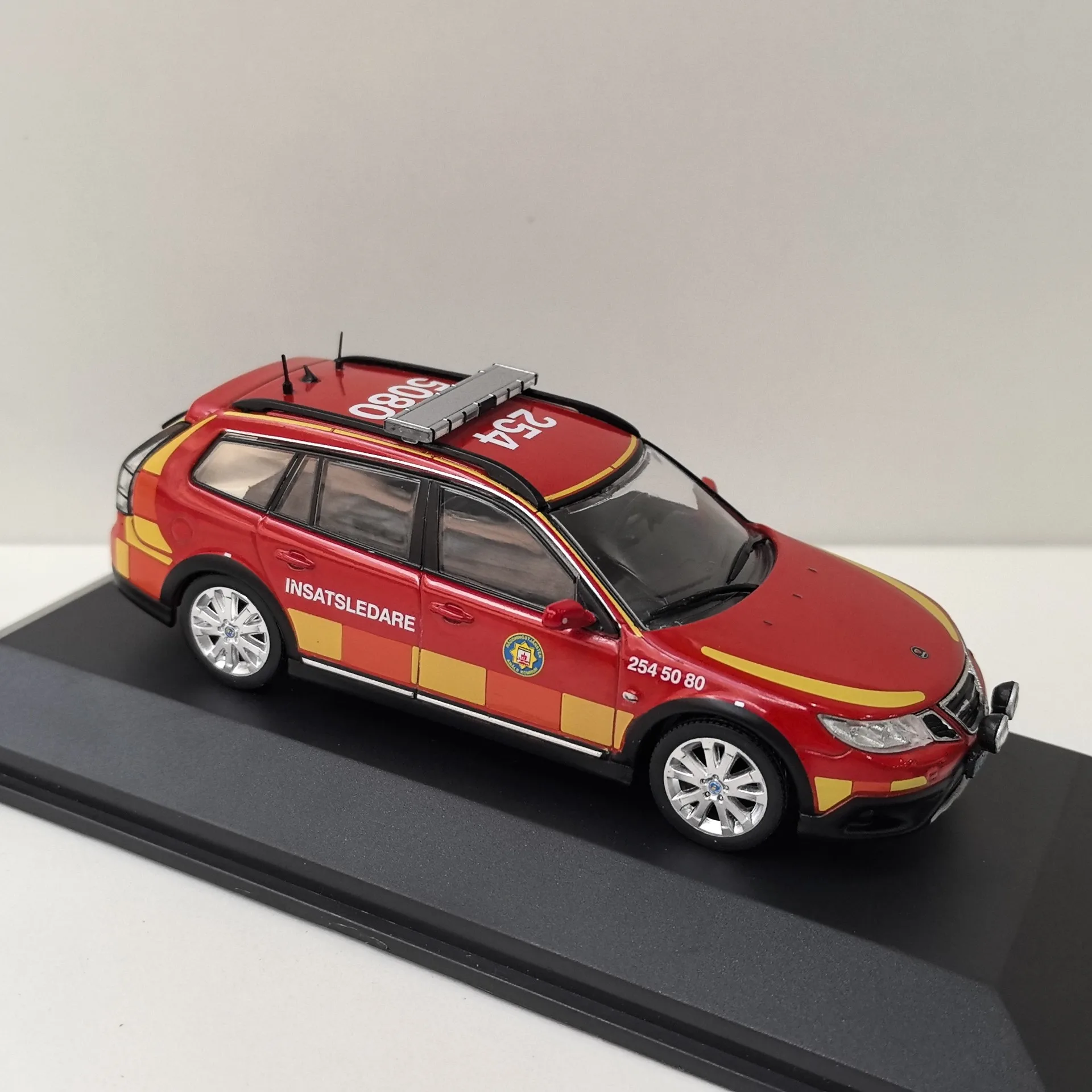 Фото Литая под давлением модель автомобиля из сплава T9 IXO в масштабе 1/43 SAAB 9-3X 2009, Saab 3c №4