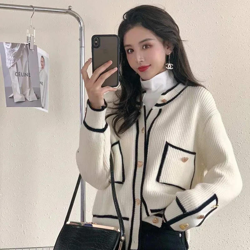 

DAYIFUN Knitted Sweater Jacket Women 2022 Spring Autumn New Contrast Color Sweet Love Button Cardigan Coat Short Top Knitwear
