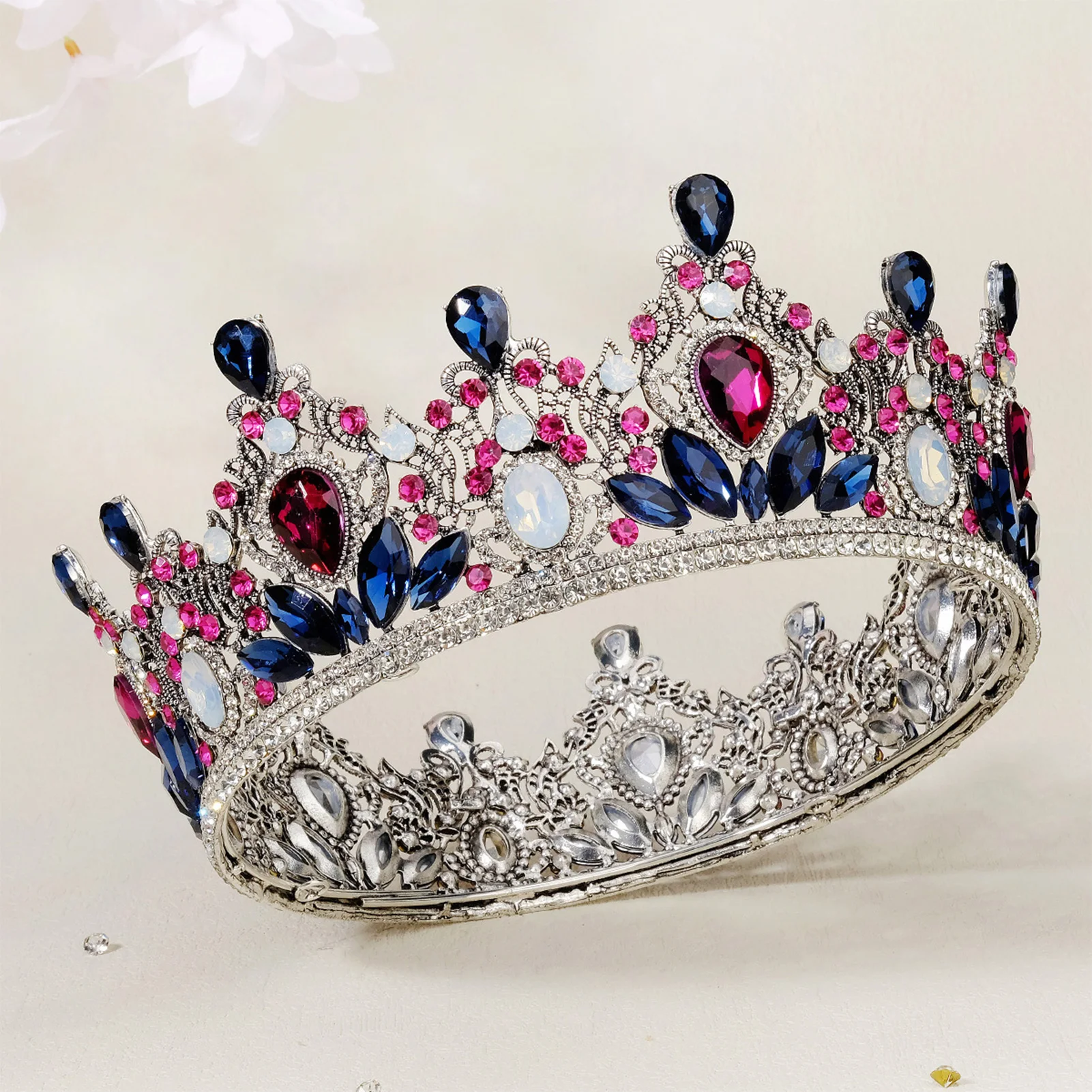 

Baroque Crown for Bride Wedding Full Round Rhinestone Tiaras Sparkly Princess Diadem Silver Color Metal Headbands Hair Jewelry