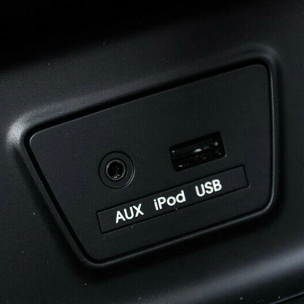 Автомобильный адаптер AUX USB Audio Jask в сборе для Hyundai Tucson IX35 2011-2016 96110-2S000TAN 961102 S000