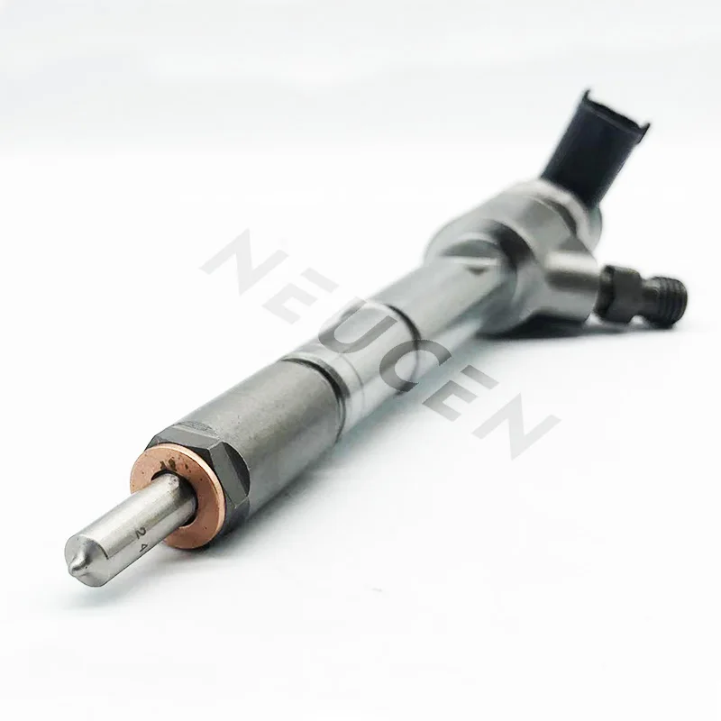 Высококачественный топливный инжектор с общей топливной магистралью 0445110110