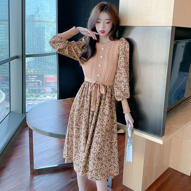 

2022 Autumn Slim printing Dress Women Sweet Knitting patchwork Corduroy Floral Dresses Korean O-Neck Base Dress