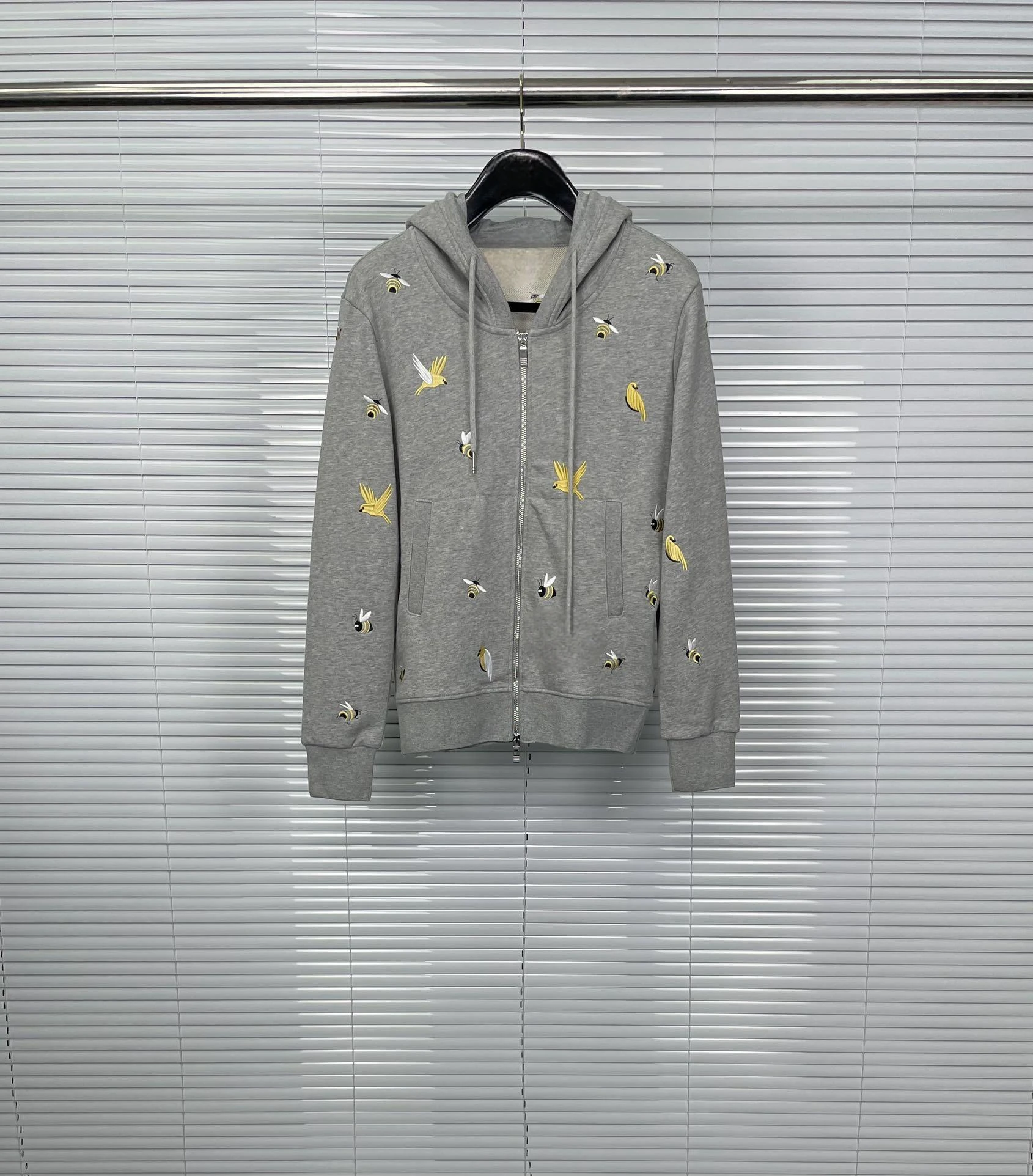 

Autumn TB Sweatshirts Men's And Women's Cotton Birdie Bee Embroidery Pullover Hoodie Sports And Leisure Causal Men Tops