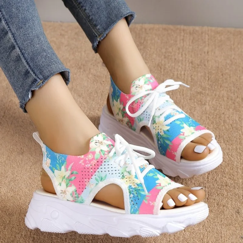 

2023 Summer New Large Size Foreign Trade Fish Mouth Spot Before Lace-up Muffin Bottom One Word Buckle Sandals Female