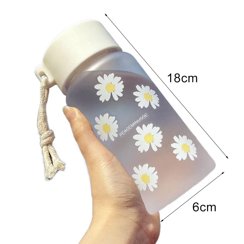 Water Bottle with straw little daisy Sport Plastic Portable for Drinking Coffee Tea Mug Outdoor cups Drink