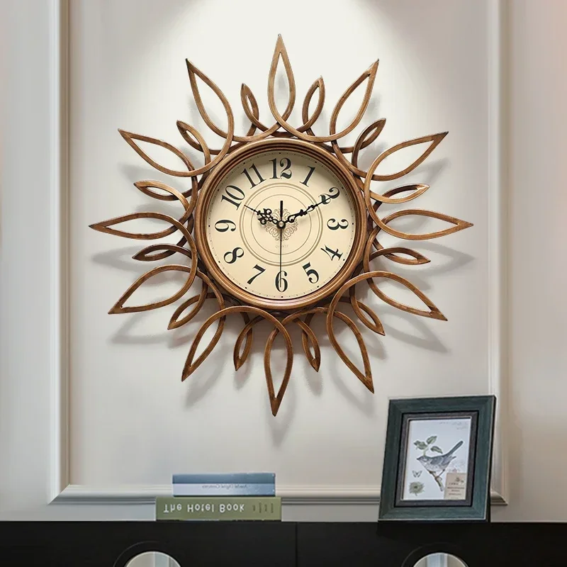 

American fashion creative clock bedroom mute clock wall clock living room home light luxury art wall watch wall clock