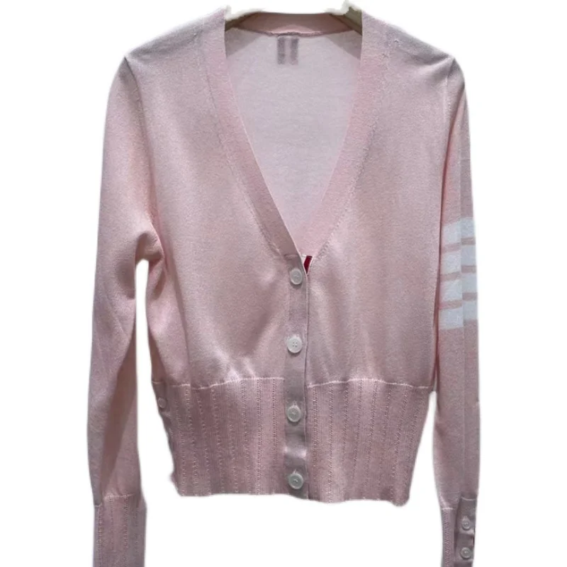 Рисунок 5 - Женский короткий кардиган с длинным рукавом