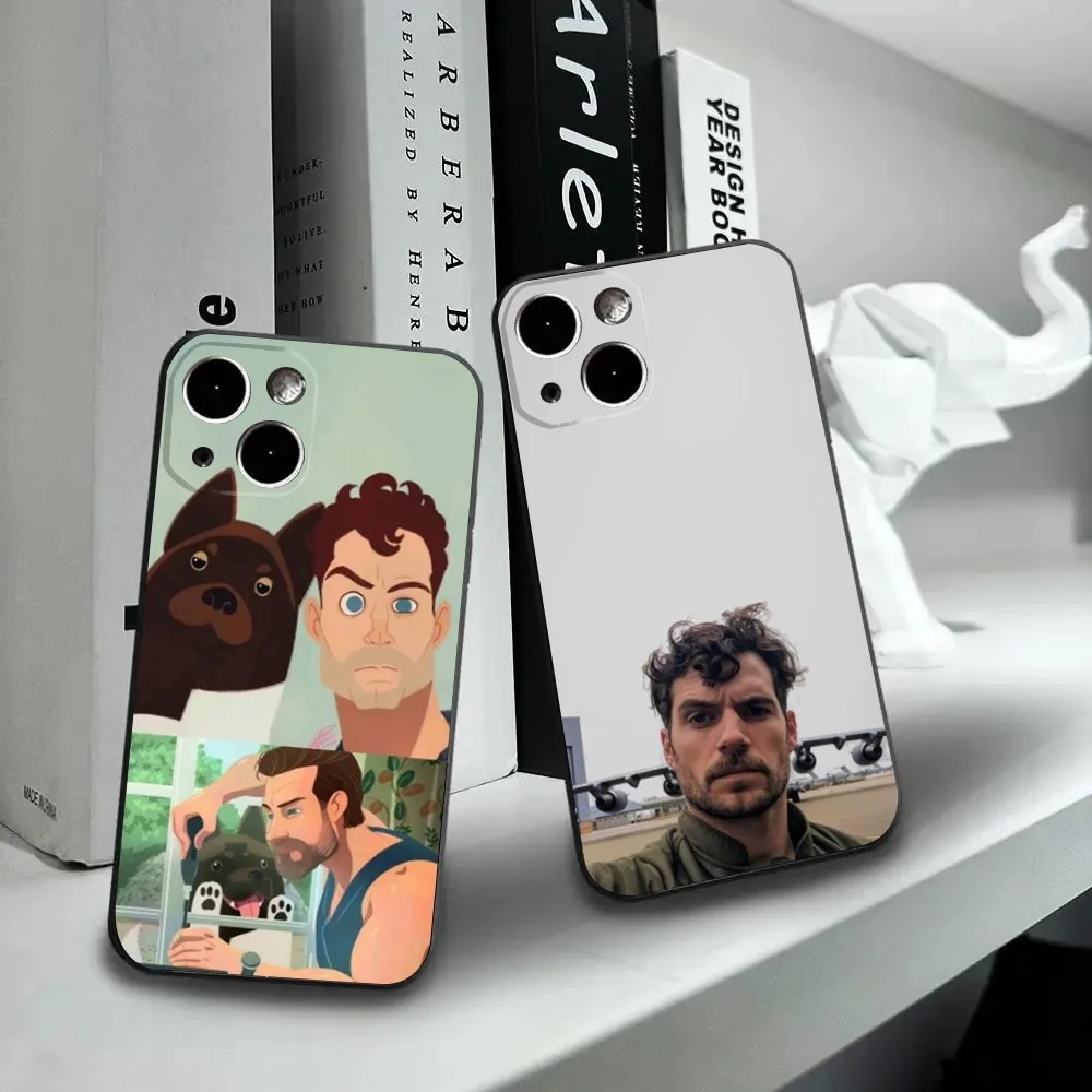 Actor H-Henry C-Cavill Phone Case For iPhone16 15 14 13 12 Mini 11 Pro XR X XS MAX 7 8 Plus Silicone Cover Soft Black