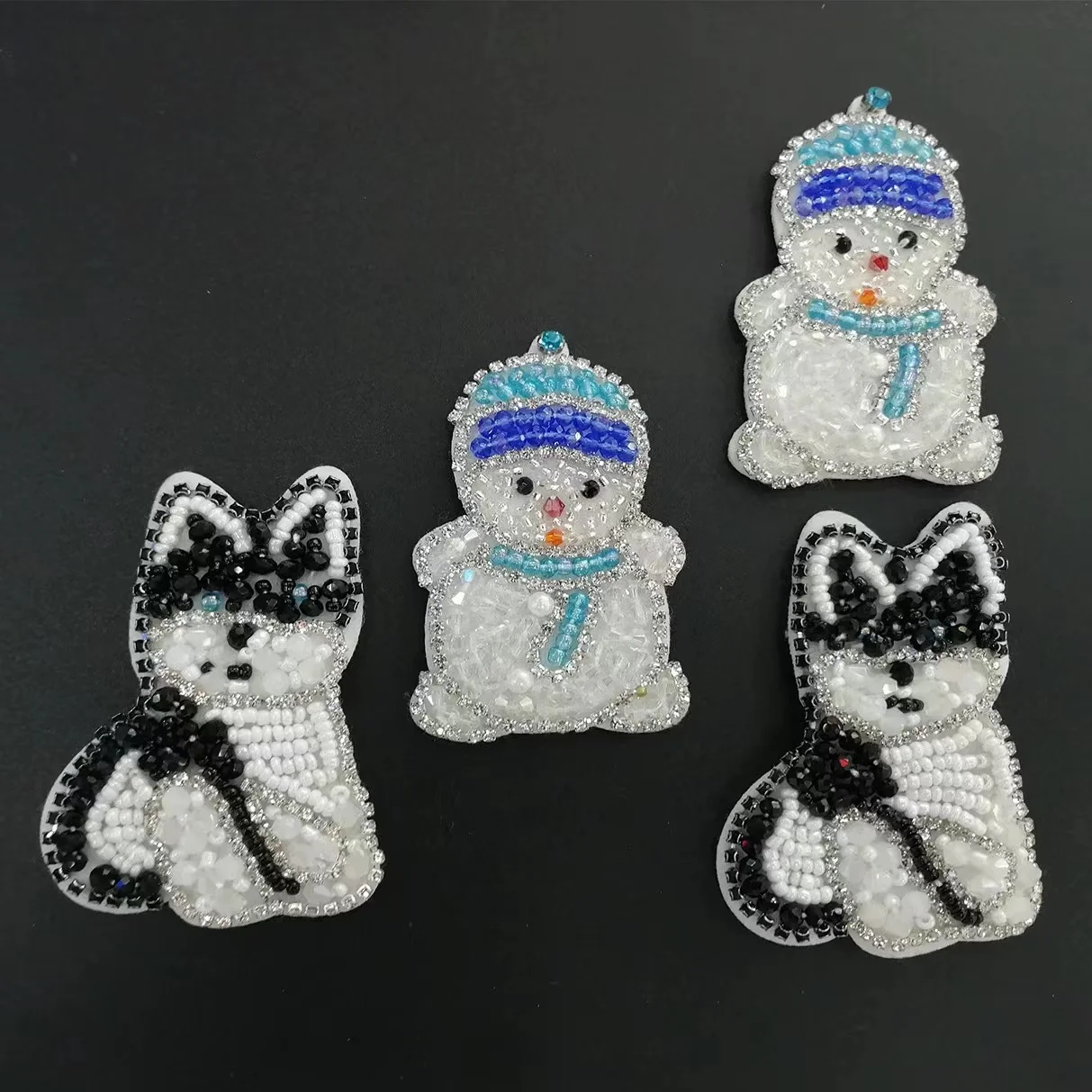 

Handmade Beaded Patch Colored Crystal Diamond Cloth Stickers Diy Clothes Decorative Flower Felt Bottom