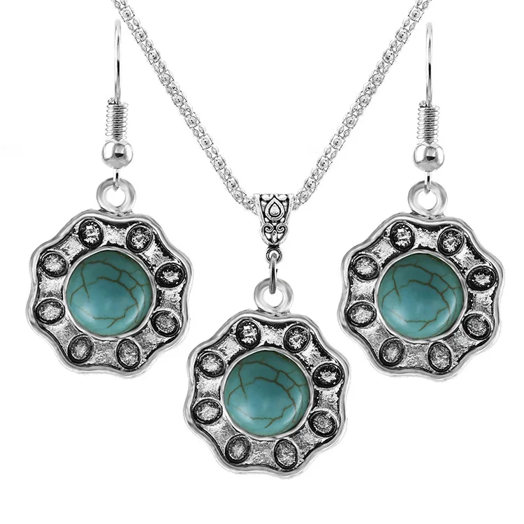 

Ladies Jewelry Set New Ancient Silver Retro Thai Compass Shape Turquoise Necklace + Earrings Set Turquoise Two-piece Set