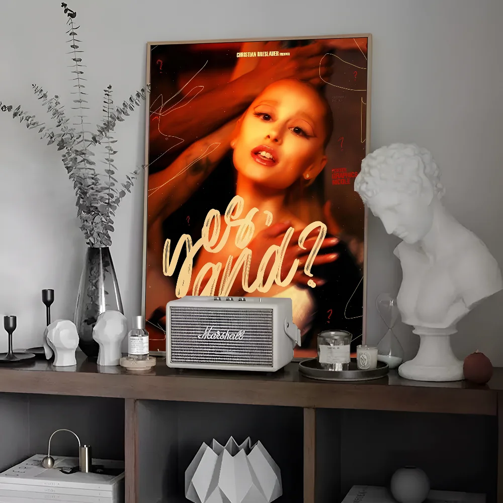 Плакат Ариана-Гранде MINISO