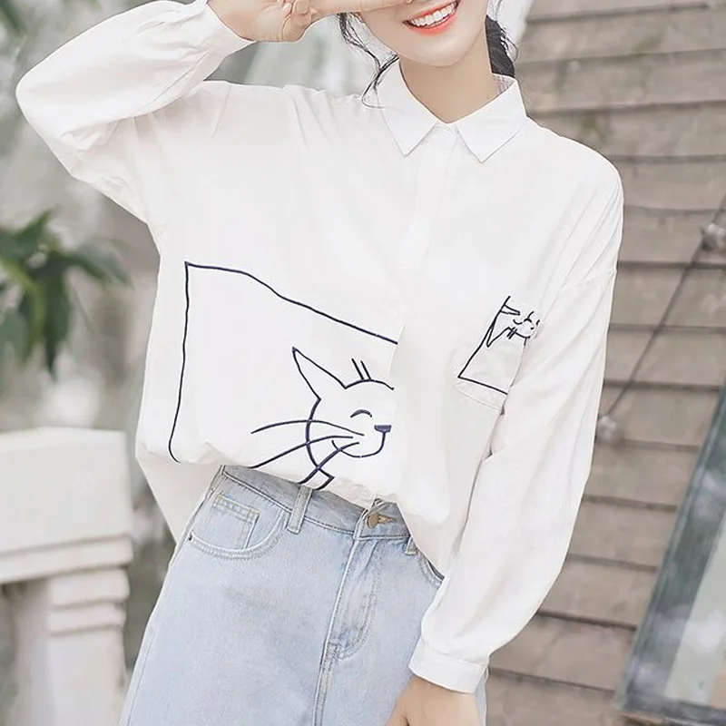 

2023 New Spring and Autumn Fashionable and Playful Reducing Age College Style Polo Collar Cat Print Casual Loose Sleeved Shirt