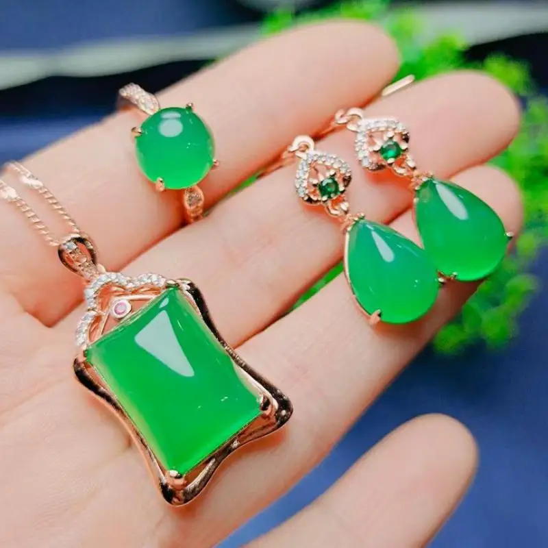 

Natural Green Jade Jewelry Sets Women Natural Chrysoprase Rectangle Pendant Jades Dangle Earrings And Emerald Ring Jewellery Set