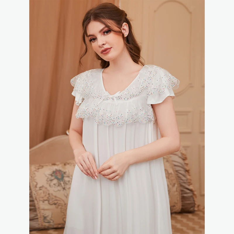 MAYMOLI Palace Style Women's Home Dress Solid Color V -neck Beaded Lace Night Dresses Sleepwear 2022 Fashion Nightie
