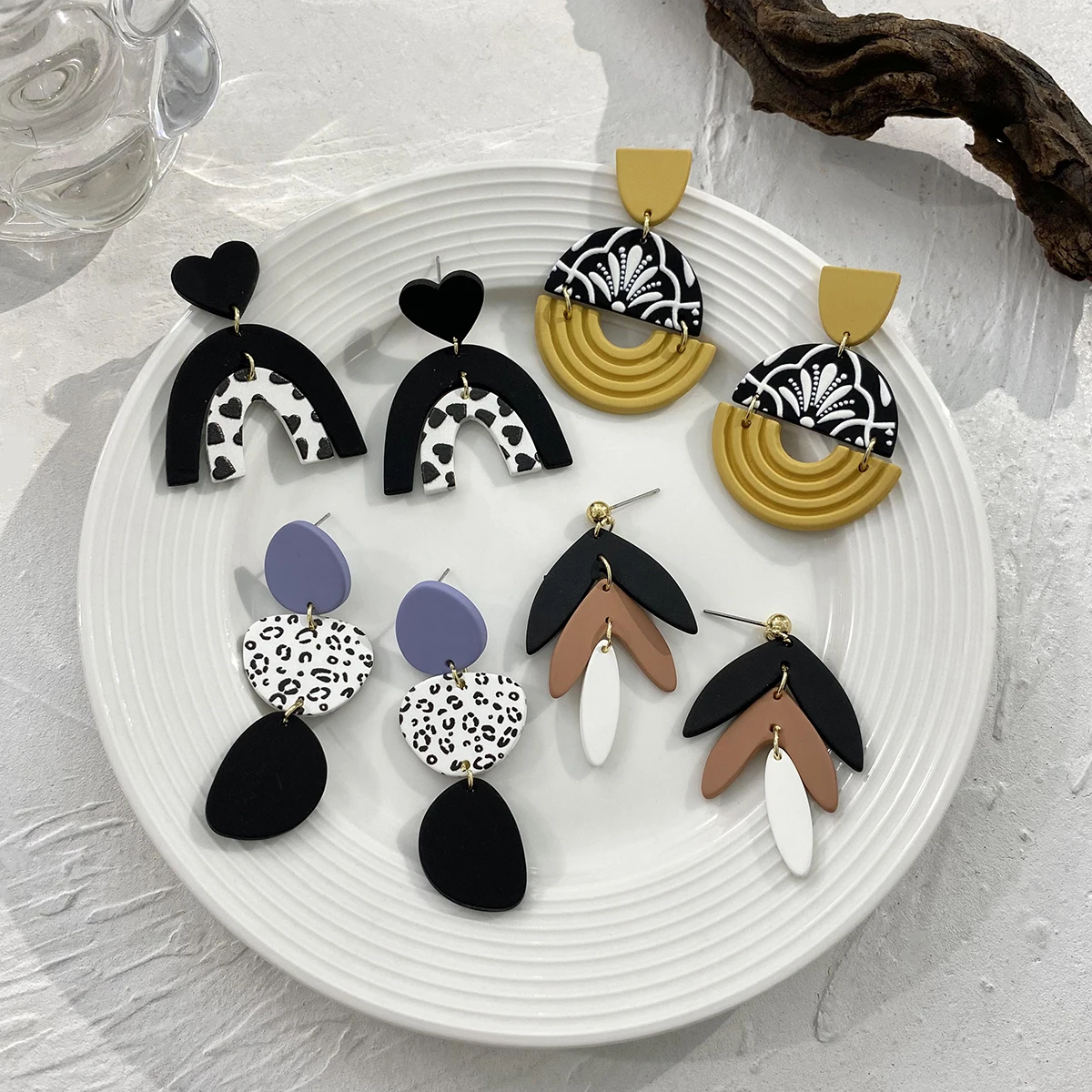 Женские акриловые серьги-подвески AENSOA Разноцветные серьги с граффити и