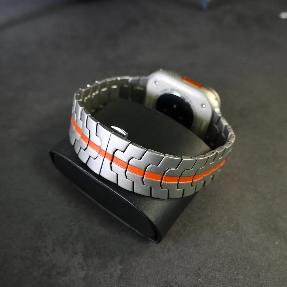 Ultra Titanium Color Strap For Apple Watch 49mm 45mm 44 42 41mm 38 40mm Luxury Metal Band For iWatch Se 8 7 6 5 4 3 se Bracelet
