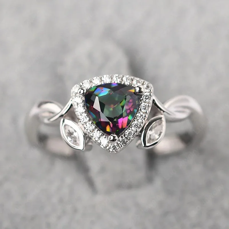 

Anillos de colores, viento pastoral, flores triangulares, anillos encantadores, hojas de zircon de ojos de caballo