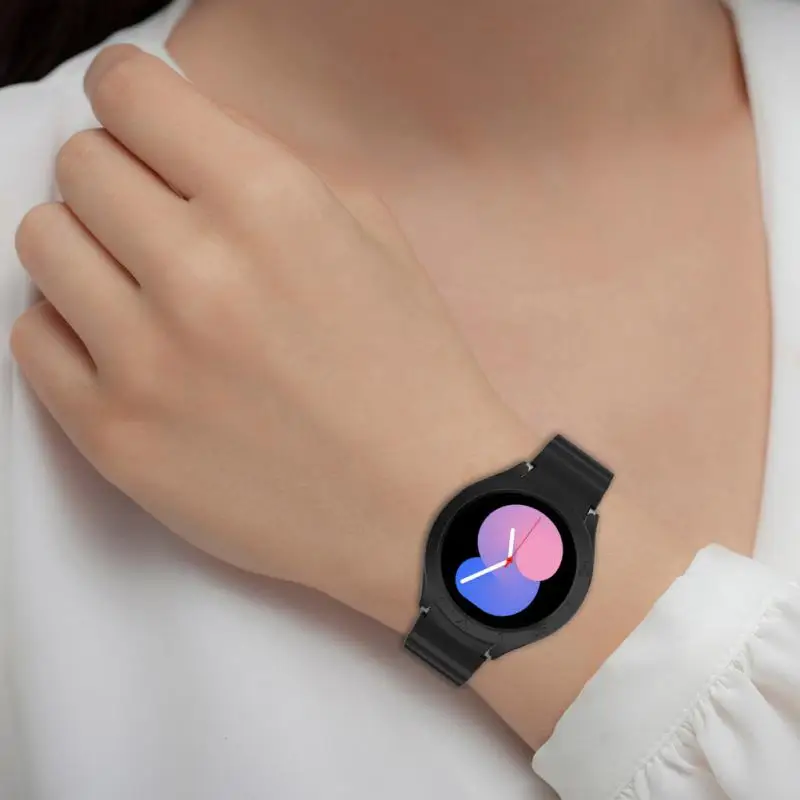 

Ремешок силиконовый для смарт-часов Samsung Galaxy Watch 5/Watch 5, 44 мм