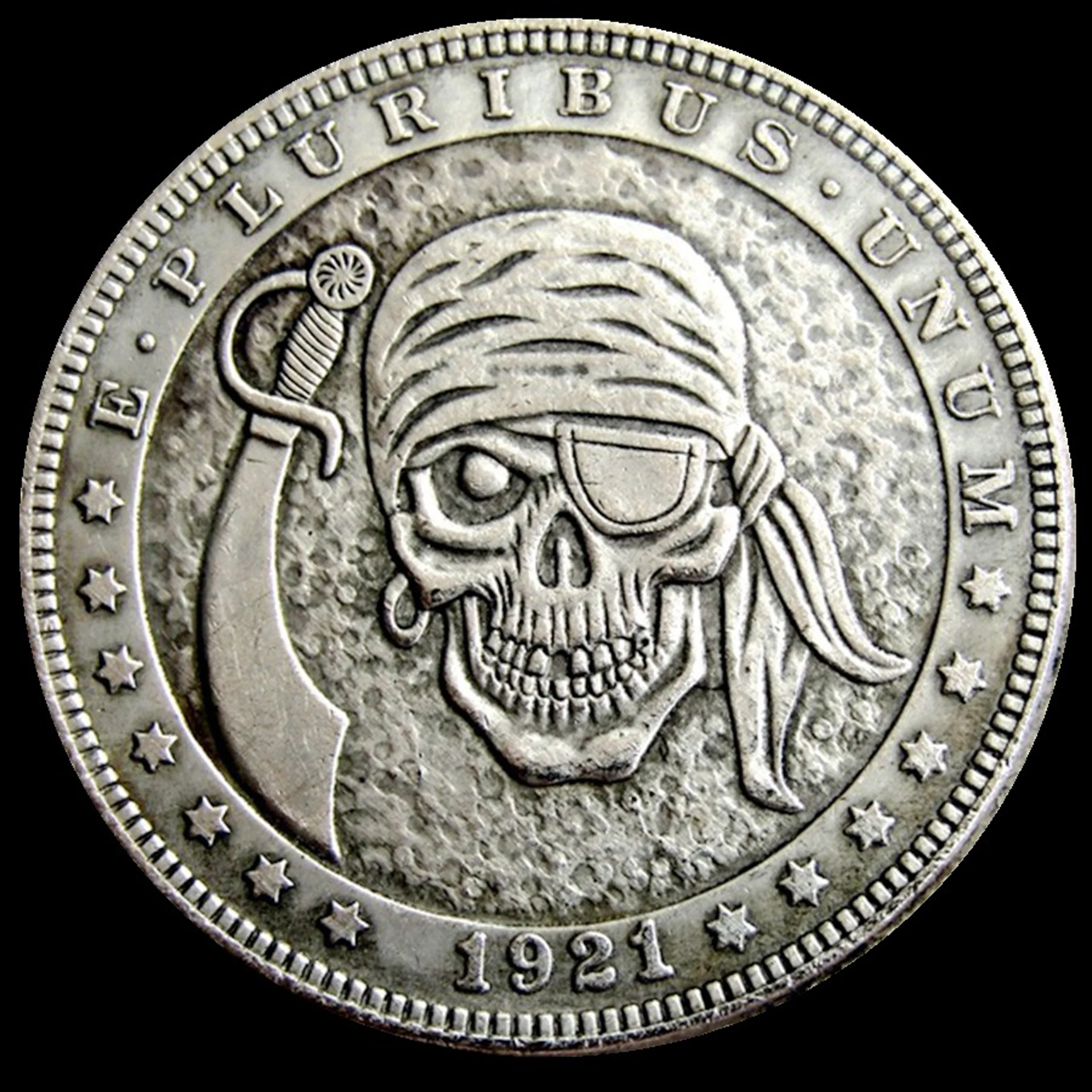 

38mm Pirate Skull Pattern Fine Coin Wishing Coin Magic Prop Lucky Coin Birthday Gift Home Decoration Collectibles