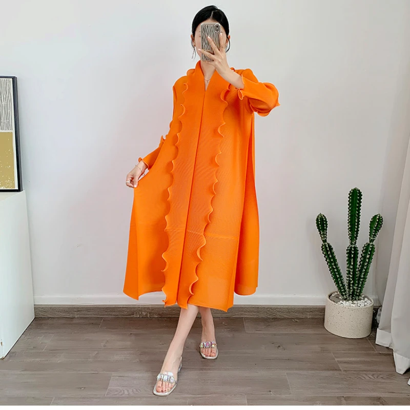 

Женское плиссированное платье YUDX Miyake, свободное элегантное платье средней длины с V-образным вырезом и оборками по краям, лето-весна 2023