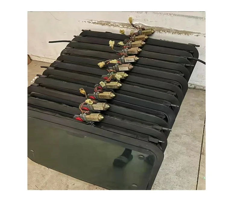 

Hot Product Aftermarket Universal Sunroof SC300 Size 860*495mm Car Sunroof