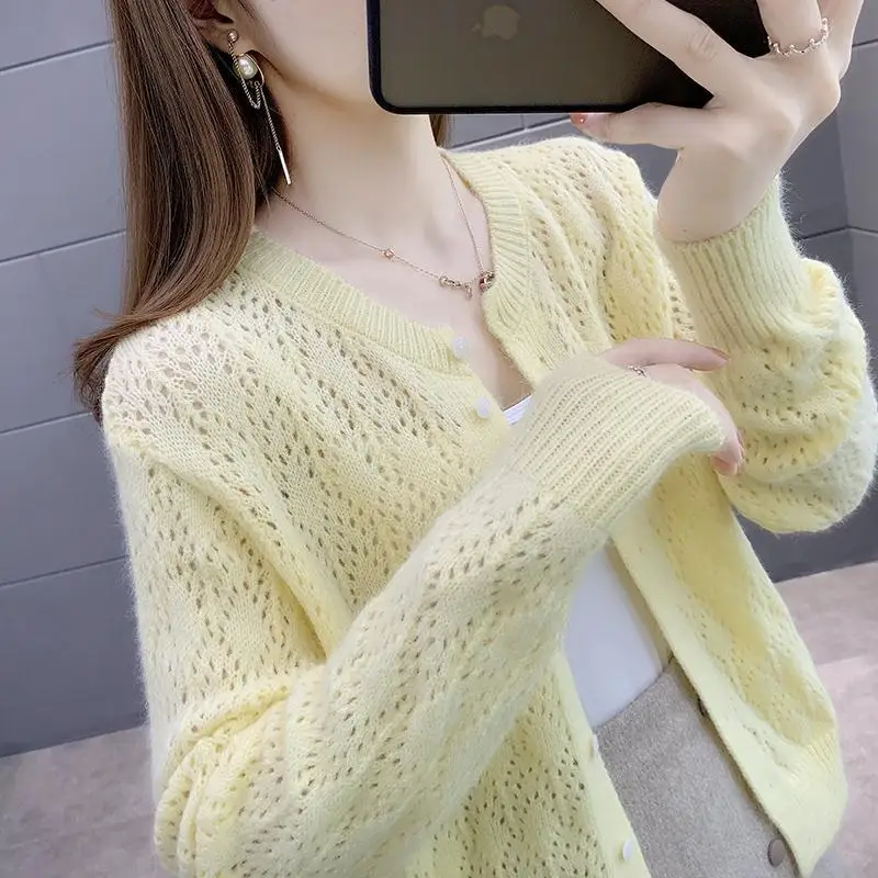 

2022 Women Spring Autumn New Long Sleeve Knitted Coats Female Thin Sunscreen Clothing Ladies Hollow Out Short Cardigans U73