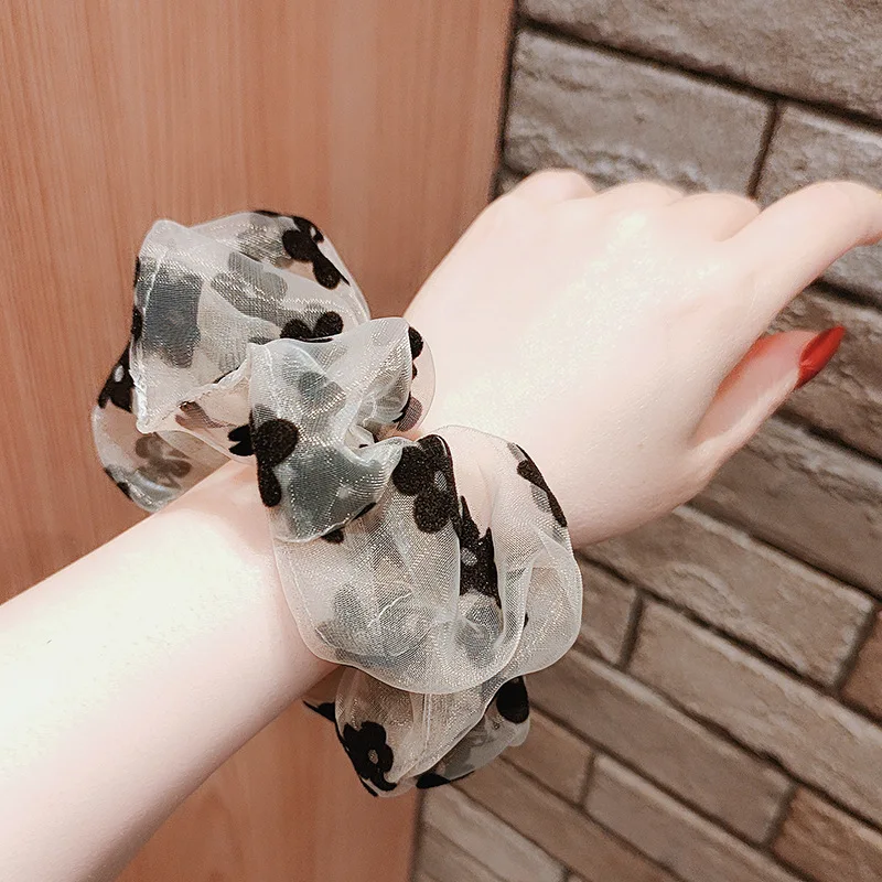 

Gauze Love E. Senior Feeling Temperament Large Lace Hair Hair Circle Rope Female Headdress Flower Hair Accessories AFS162