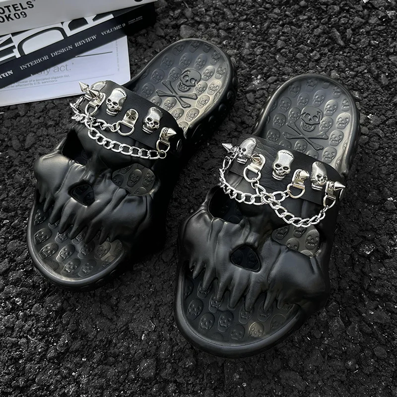 2023 Summer Slippers Women Men Skull Head DIY Shoes Platform Sole Couples Indoor and Outdoor Personalized Slides Street Sandals