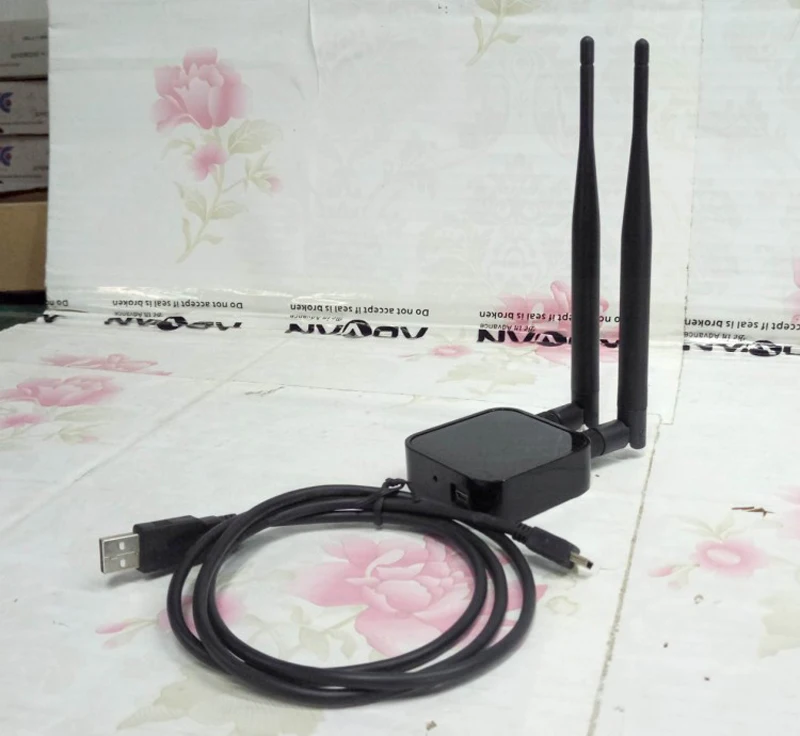 

RT3572 2.4GHz & 5.0GHz 600Mbps WiFi USB Adapter Wireless WiFi Adapter with Internal Antenna for SamSung TV Windows 7/8/10