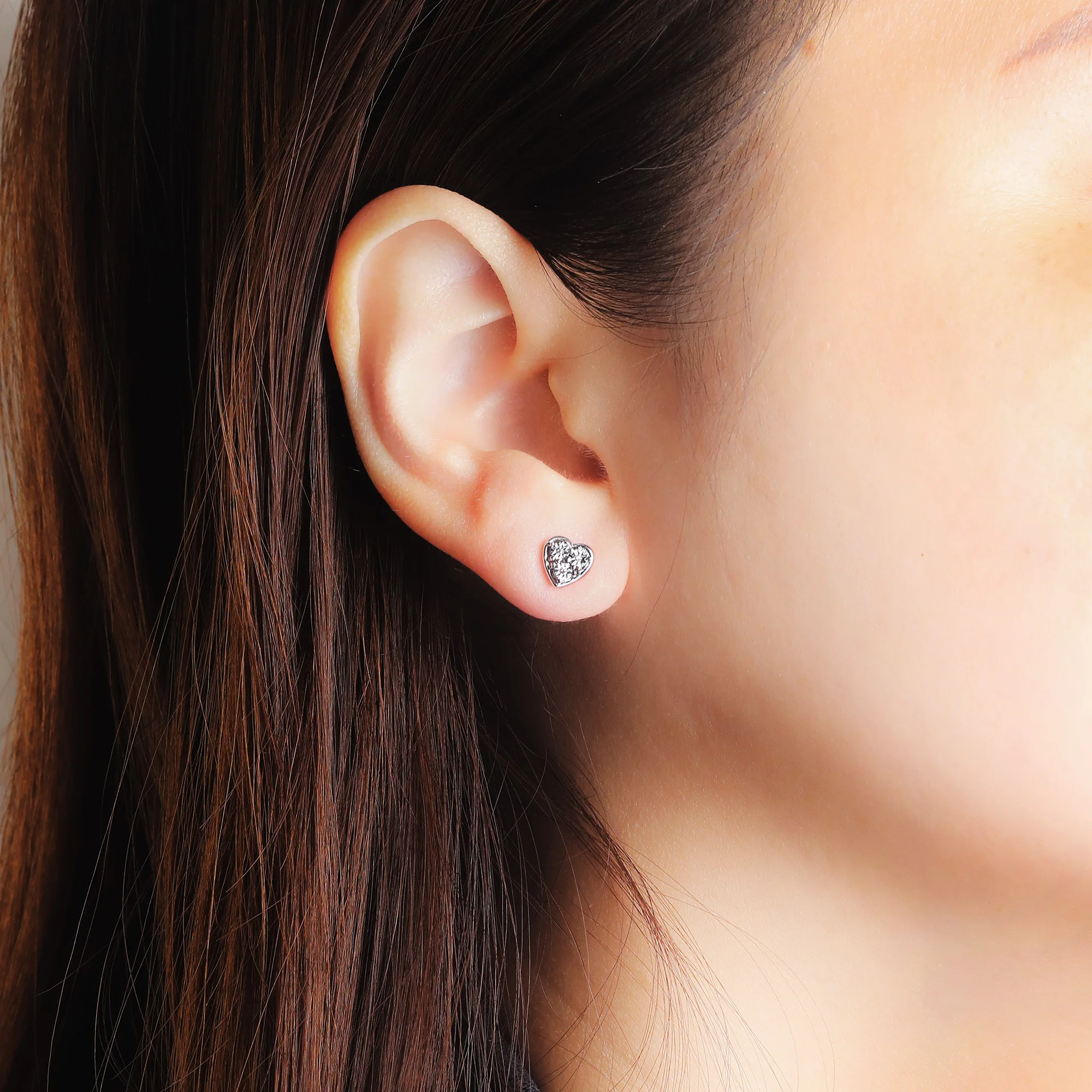 

GZ ZONGFA Genuine 925 Sterling Silver Heart Stud Earrings for Women 0.02 Carats Natural Diamond Earrings Certified Fine Jewelry