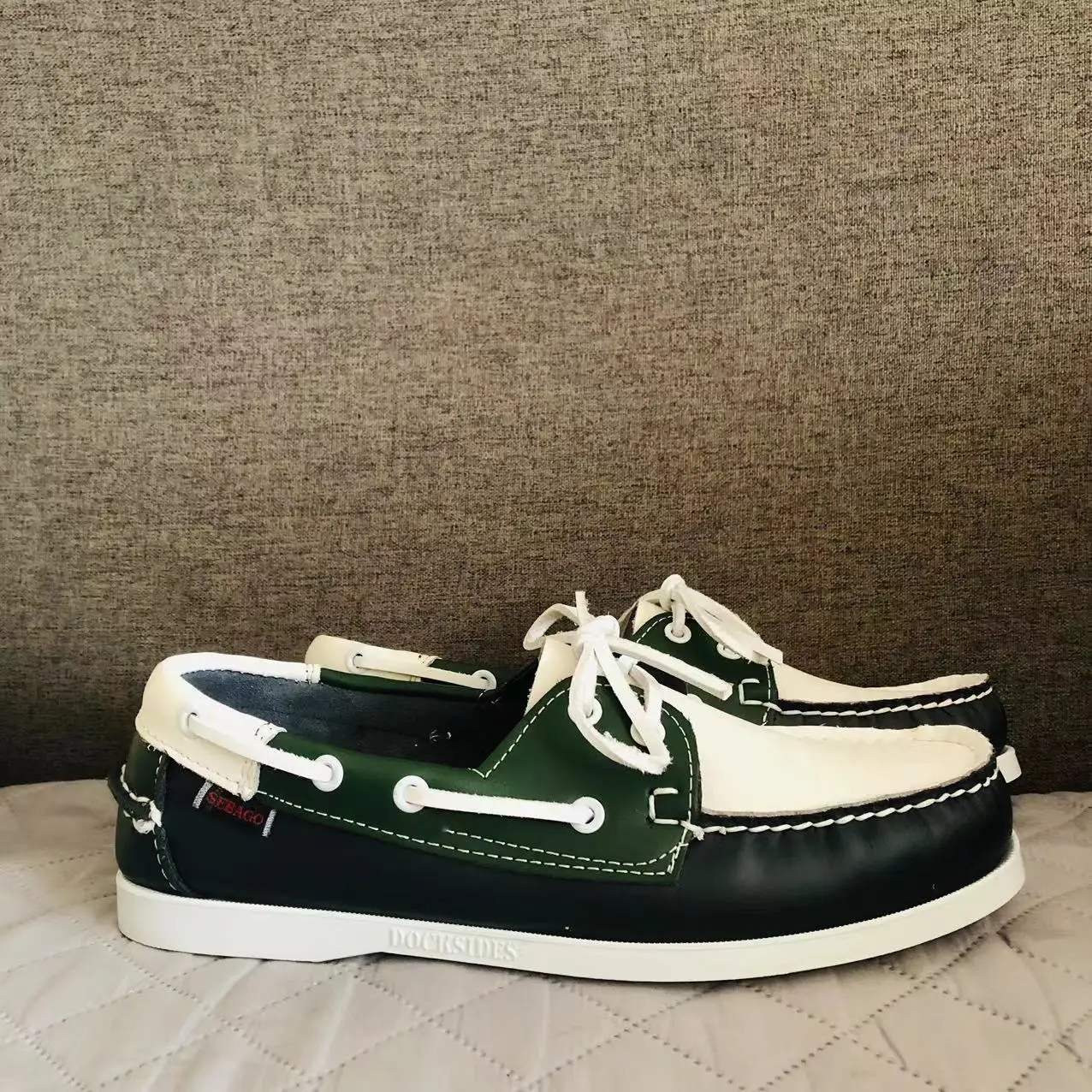 Туфли из натуральной кожи для мужчин и женщин