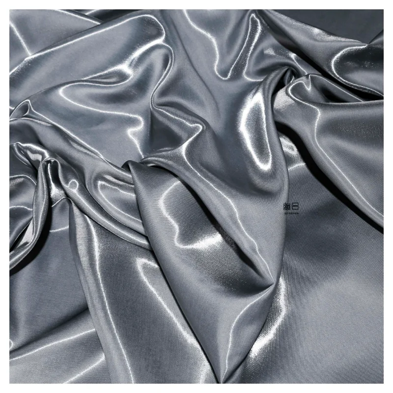 Атласная ткань