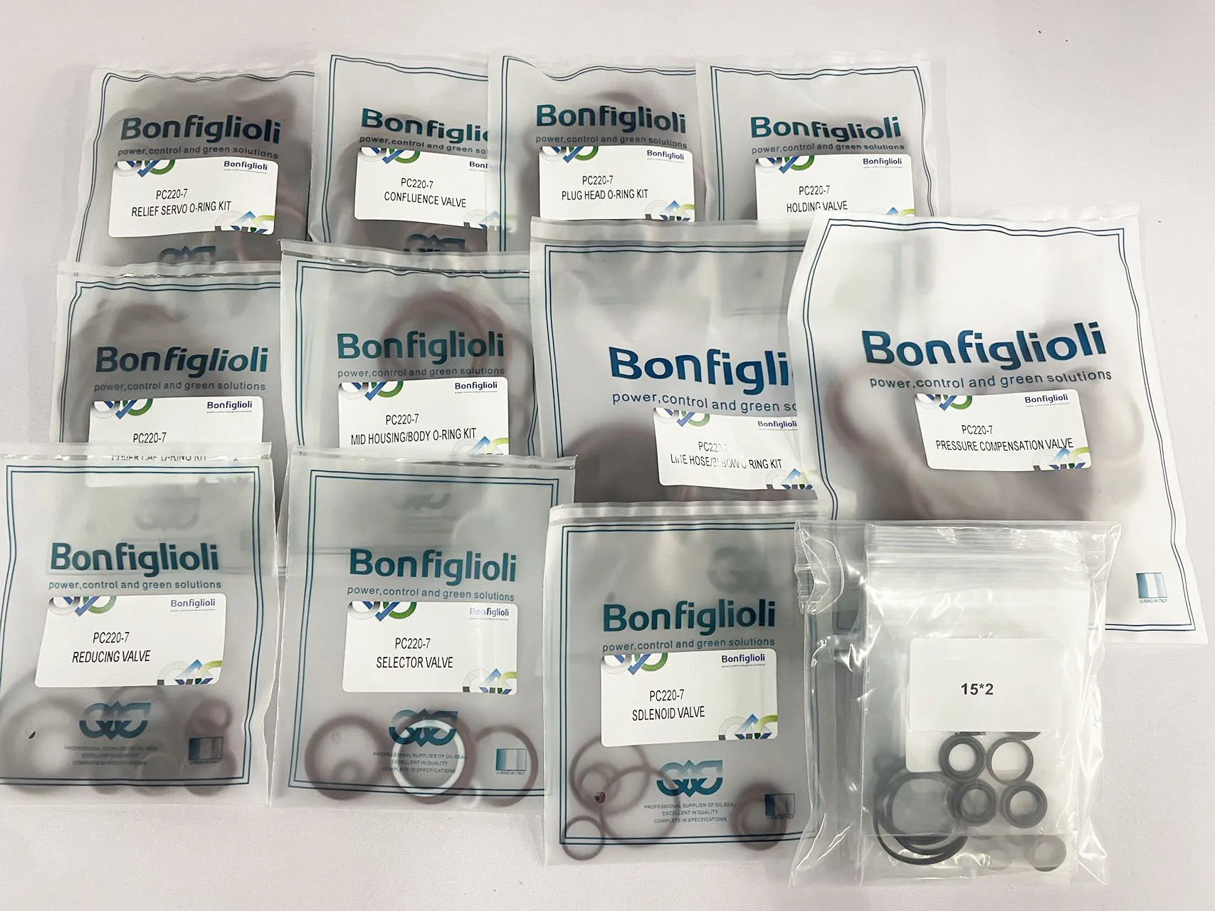 Комплект ремонтных уплотнений регулирующего клапана PC220-7 для деталей