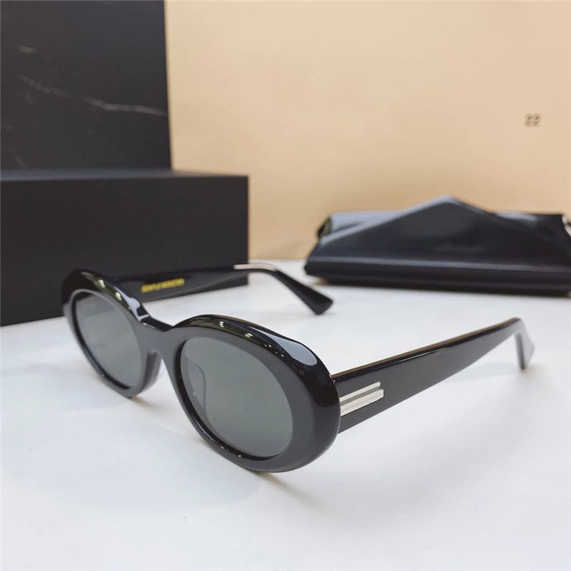 Sunglasses For Women Men Summer LE Style Anti-Ultraviolet Retro Plate Full Frame Fashion Glasses Random Box