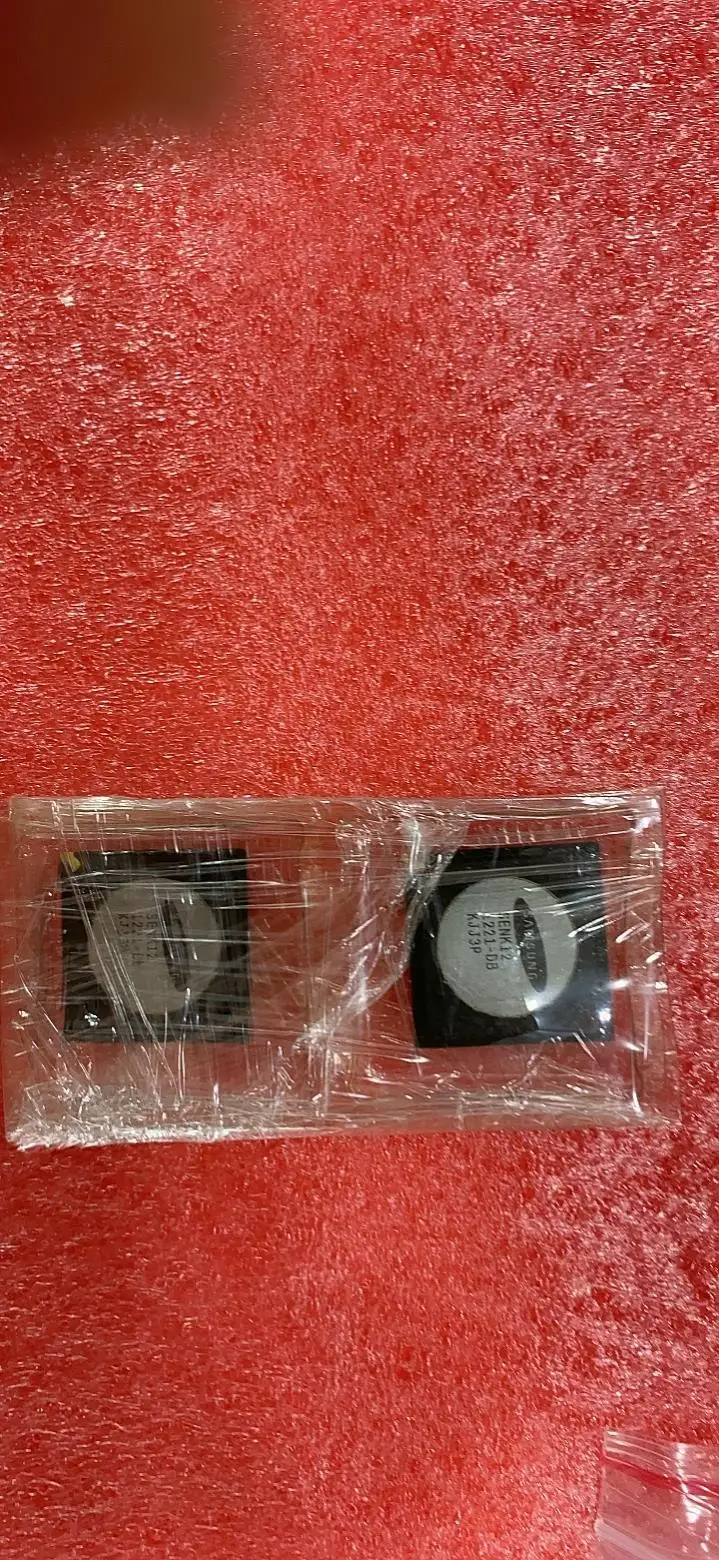 

Совершенно новый оригинальный чип SENK12 SENK12-DB LCD BGA 5 шт.-1 лот