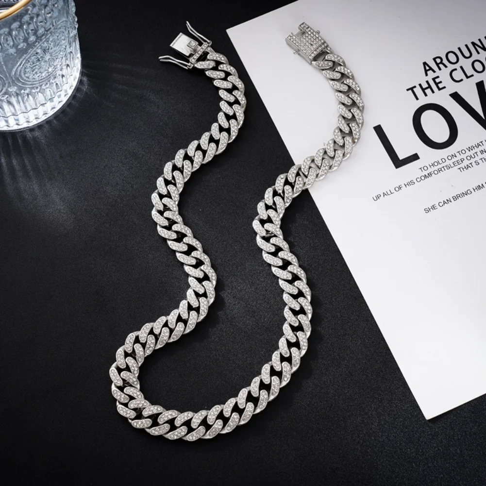 Simple Hip-hop Punk Silver Color Cuban Chain Collarbone Chain 2023 Men and Women Universal Fashion Trend Party Gift Jewelry