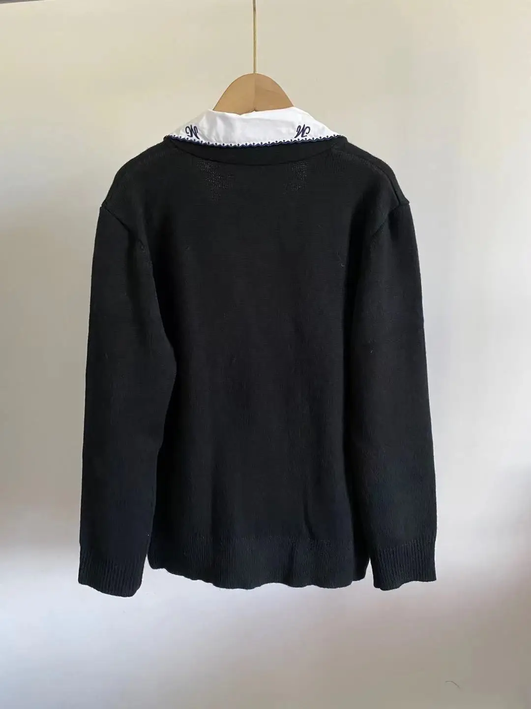 

Women Sweater Patchwork Embroidery Peter Pan Collar Pearls Button Pockets Knitted Cardigan