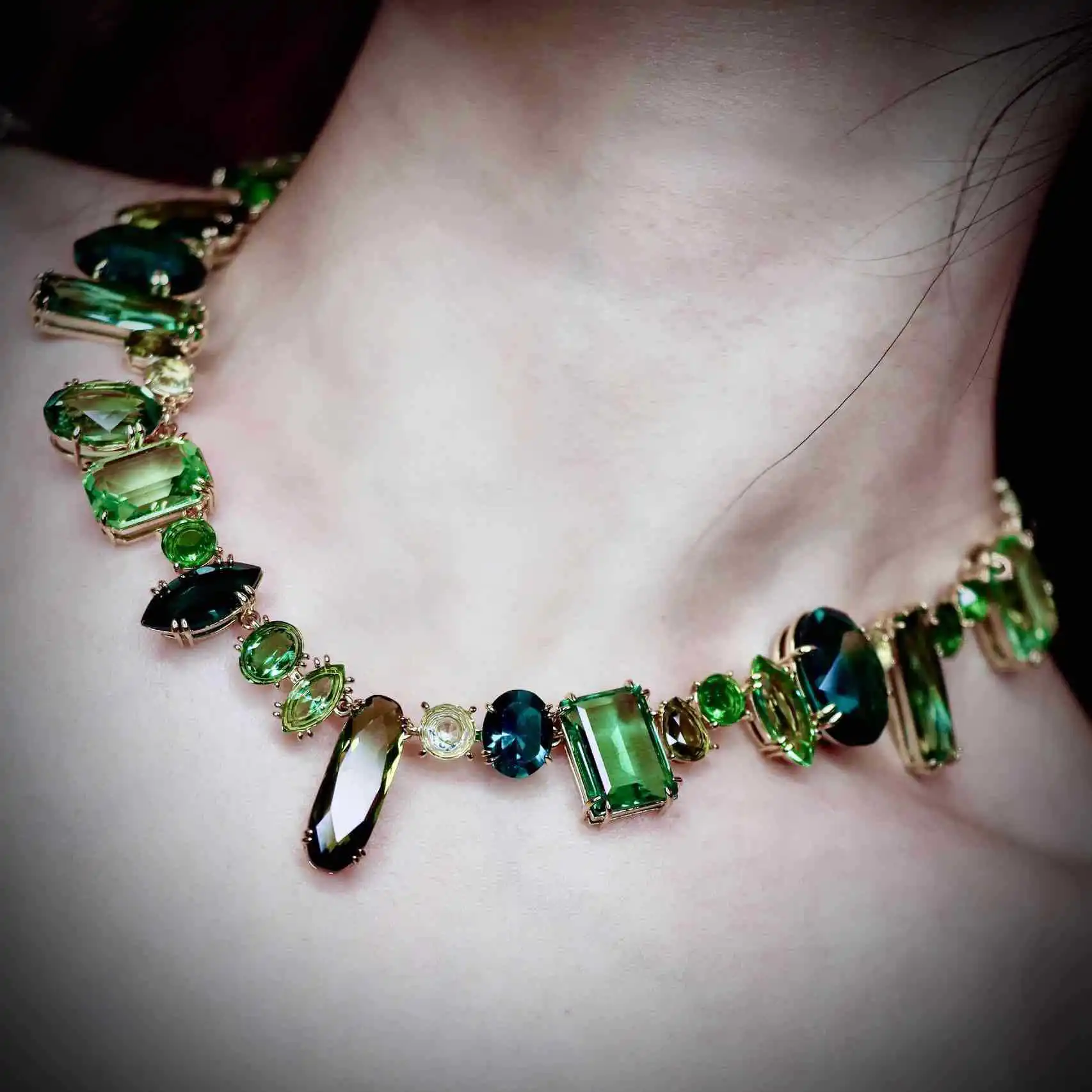 

Luxury Candy Green Stones AAA CZ Heavy Necklace Statement Earrings and Bracelet Women Staff Vintage