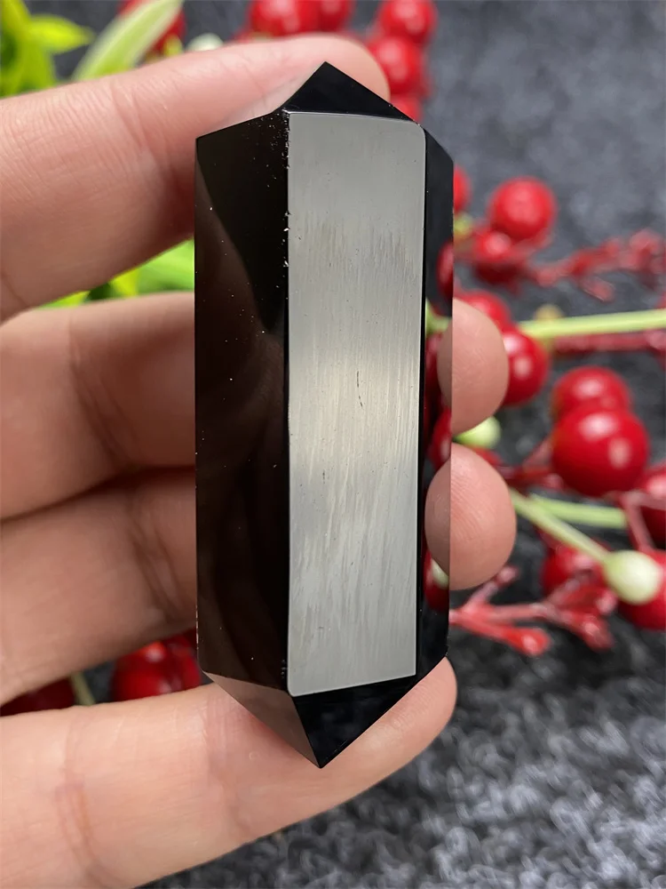 

Энергетический бар из обсидиана