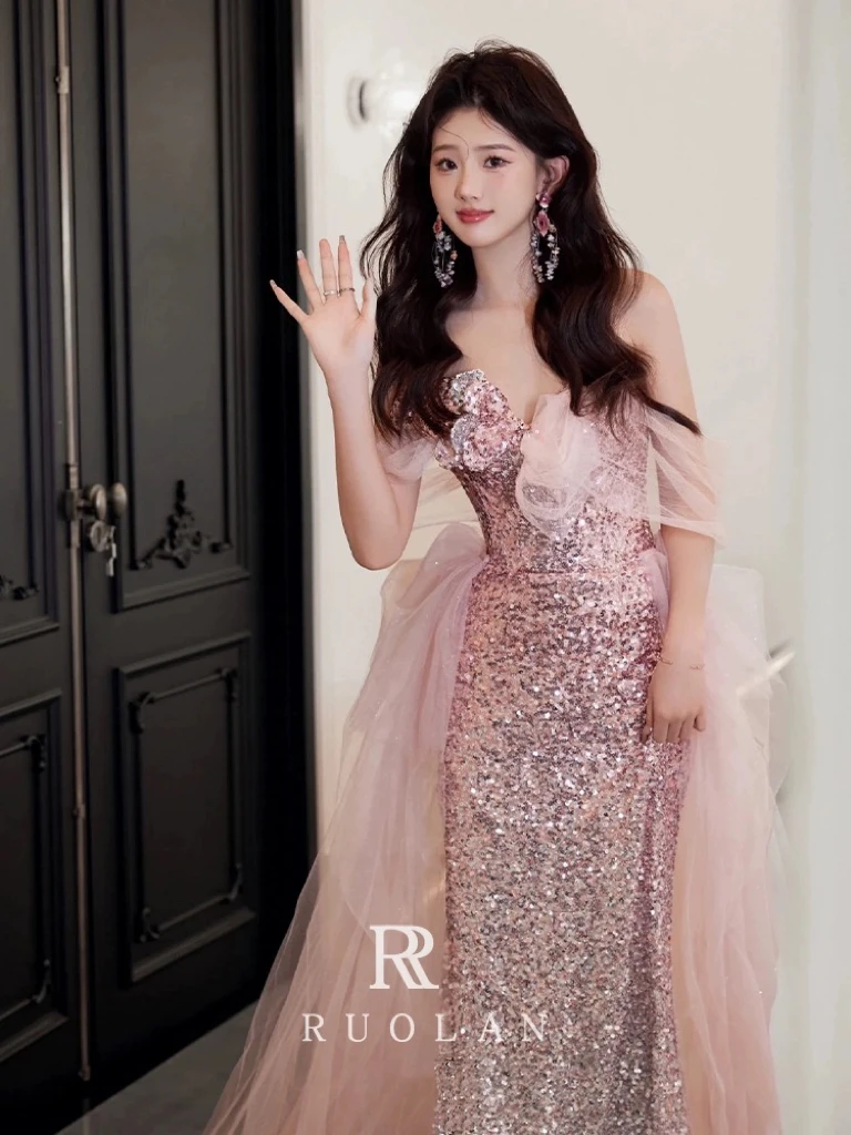 Розовые вечерние платья Graident блестящие плиссированные со съемным шлейфом с