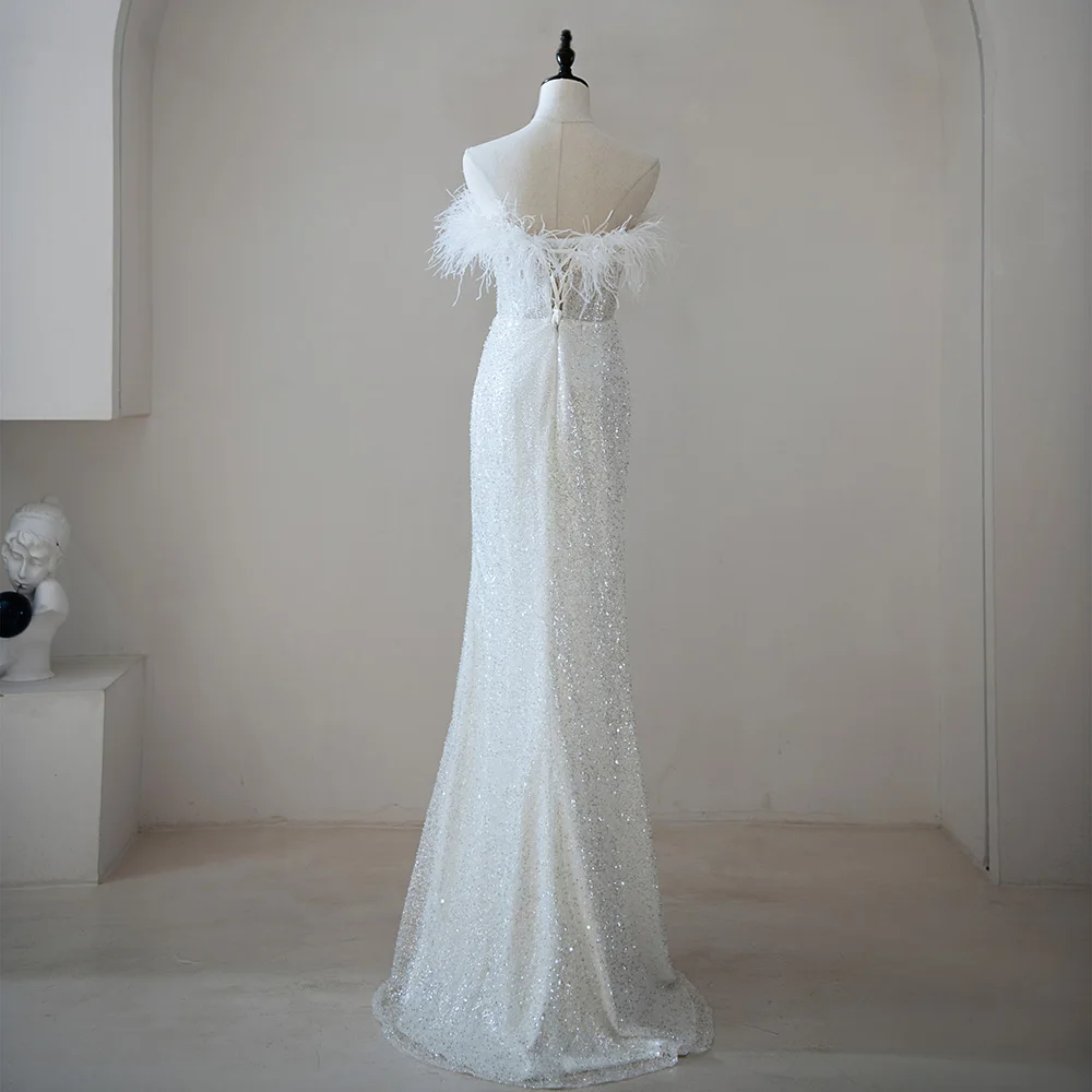 Фото Изысканное сверхтонкое свадебное платье, элегантное свадебное платье по индивидуальному заказу, с разрезом, без бретелек, с перьями и блестками, Vestidos De Novia QW01909 №2