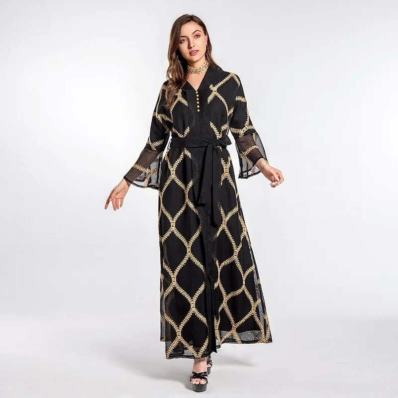 Женское платье-абайя с вышивкой сеточка золотой нитью модель Eid Mubarak скромный