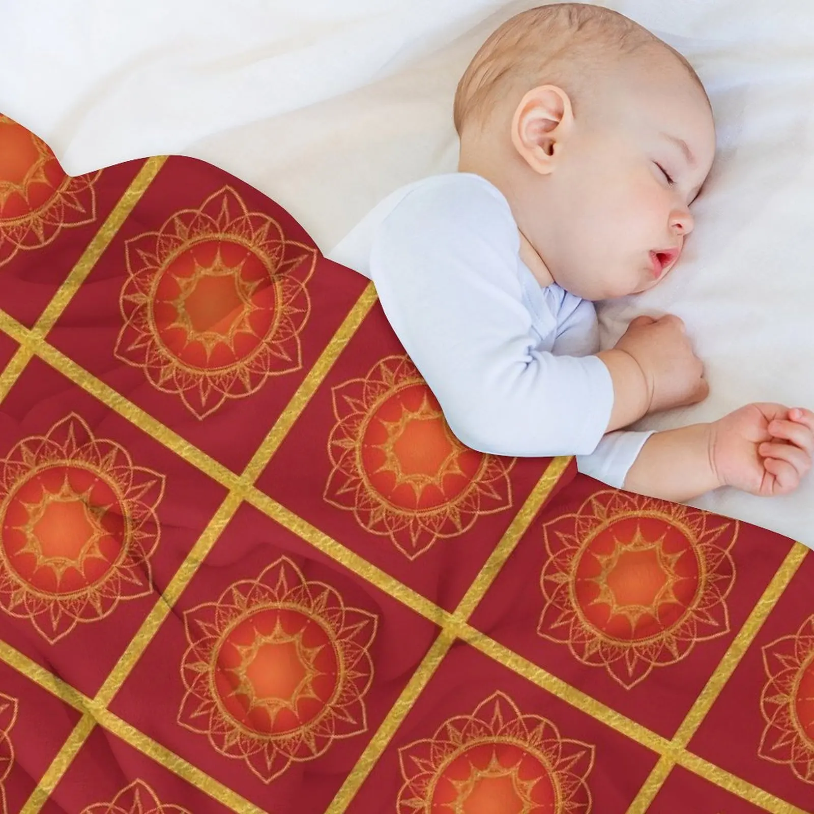 Пушистое одеяло Red and Gold Mandala