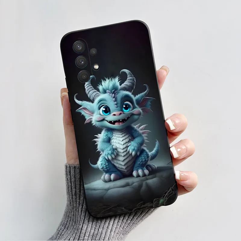 Чехол для Samsung Galaxy A32 черный силиконовый противоударный роскошный милый модный