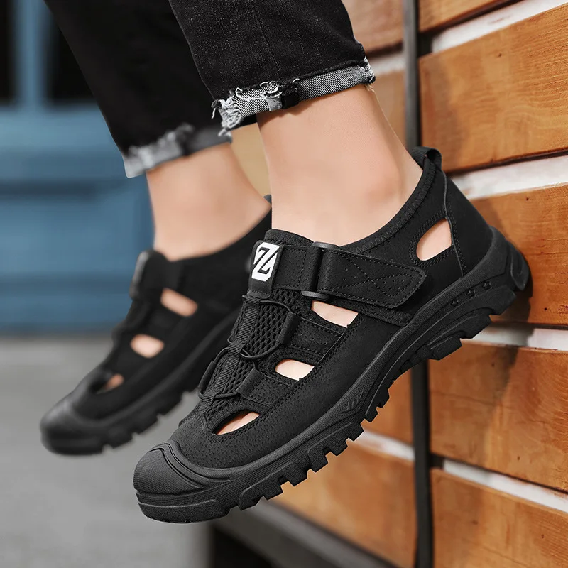 Summer Men Personality Hollow Out Hole Men's Shoes All-Match Breathable Plastic Sands Seaside Wide Non-Slip Beach Upstream Shoes