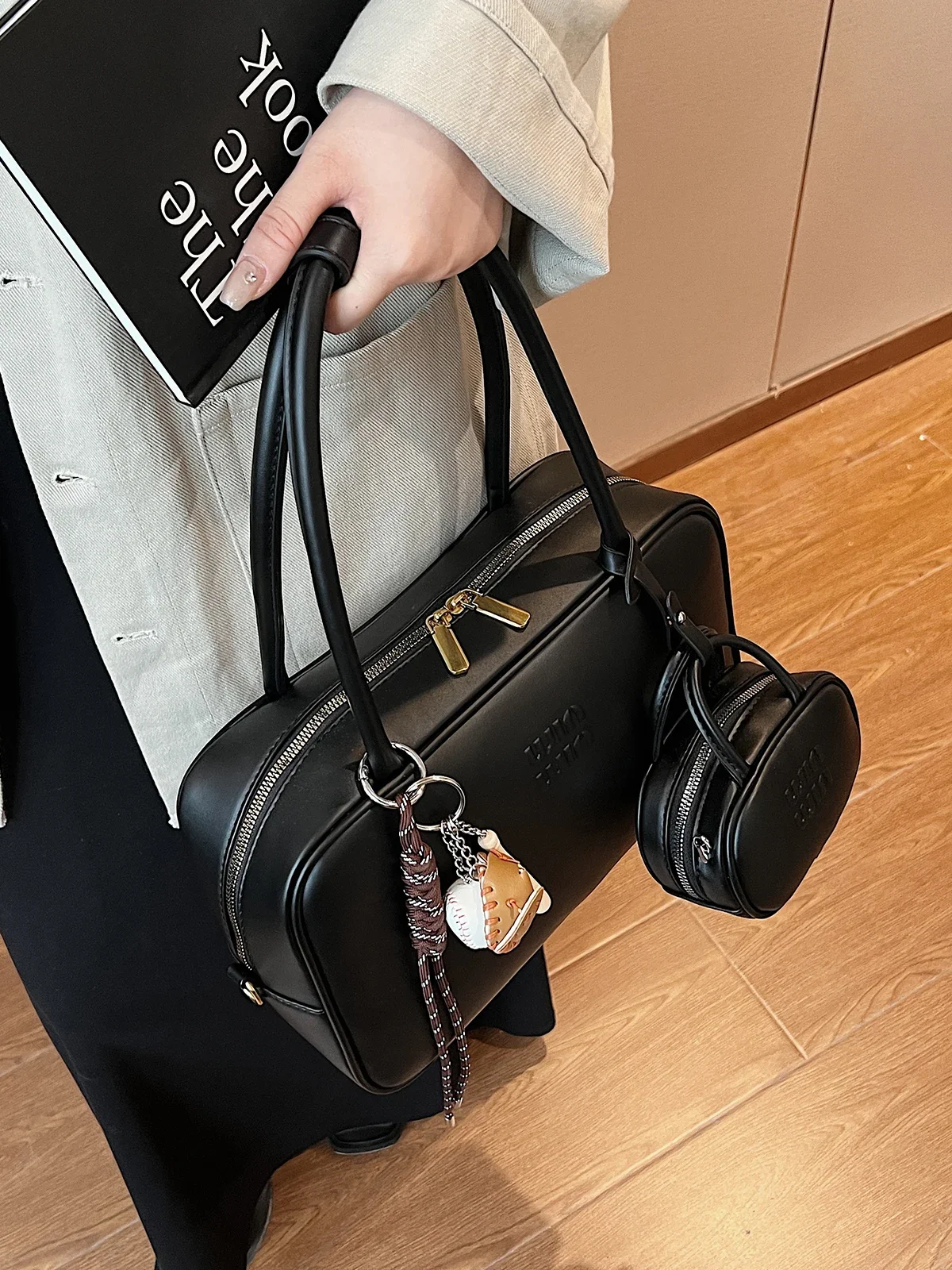 Женская сумка большой вместимости в стиле ретро новинка 2024 осенне-зимняя рабочая