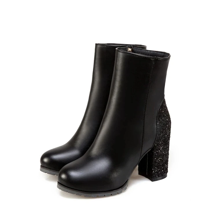 

Женские ботинки с круглым носком, на толстом каблуке