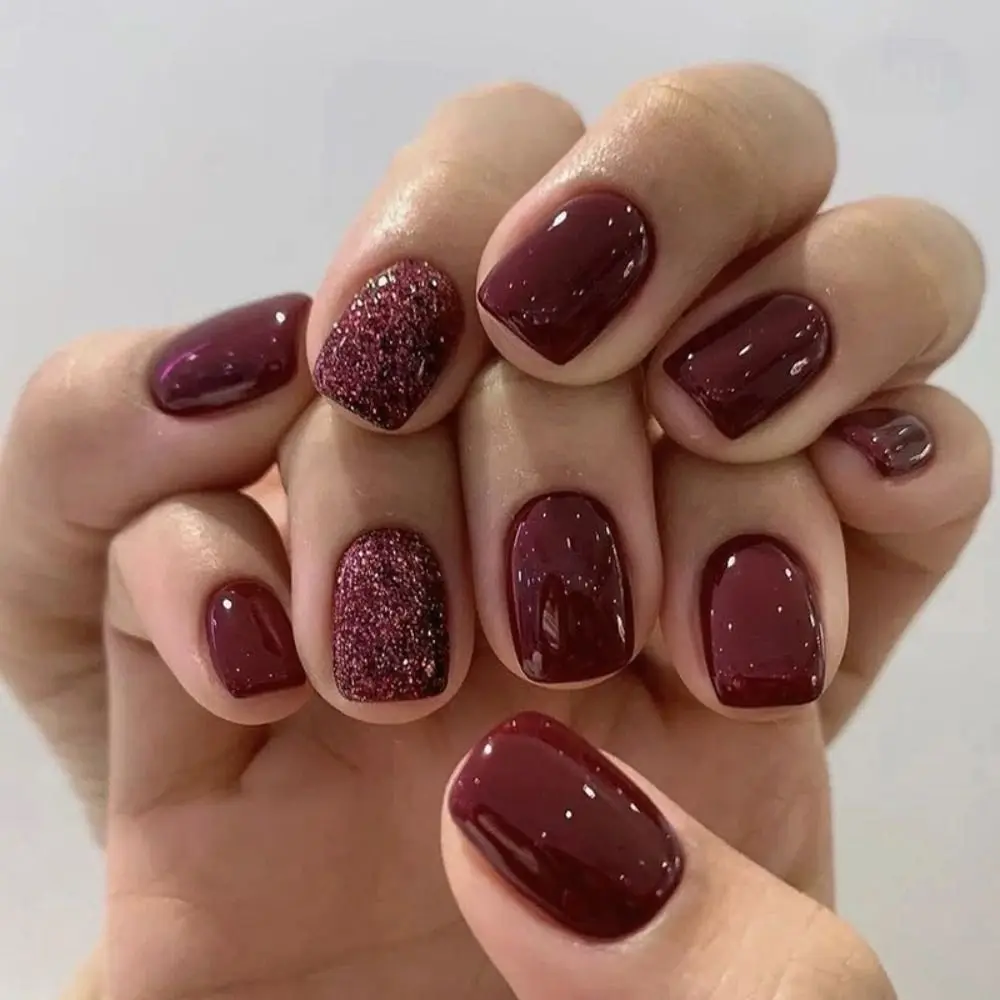 

Short Round False Nails Detachable French Shining Wine Red Fake Nails Yellow Daisy Simple Lines Nail Tips for DIY