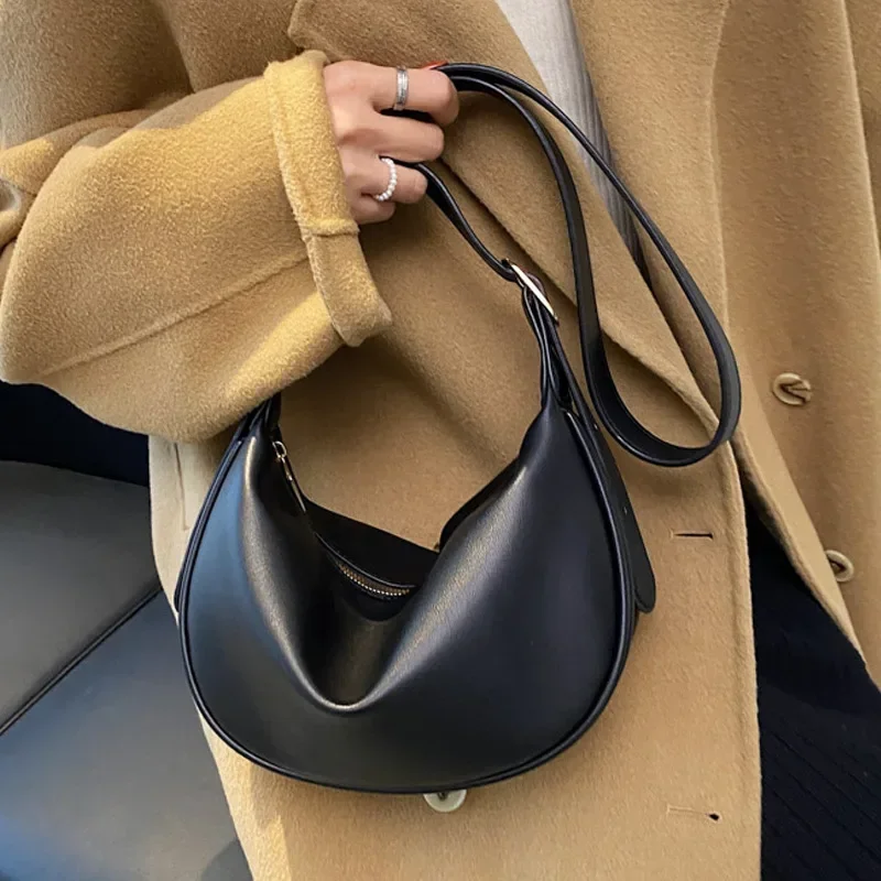 

2023 New Solid Hobos Crossbody Bags for Women Holiday Gifts Retro Luxury Small Handbag Fashion Simple Student Shoulder Bag